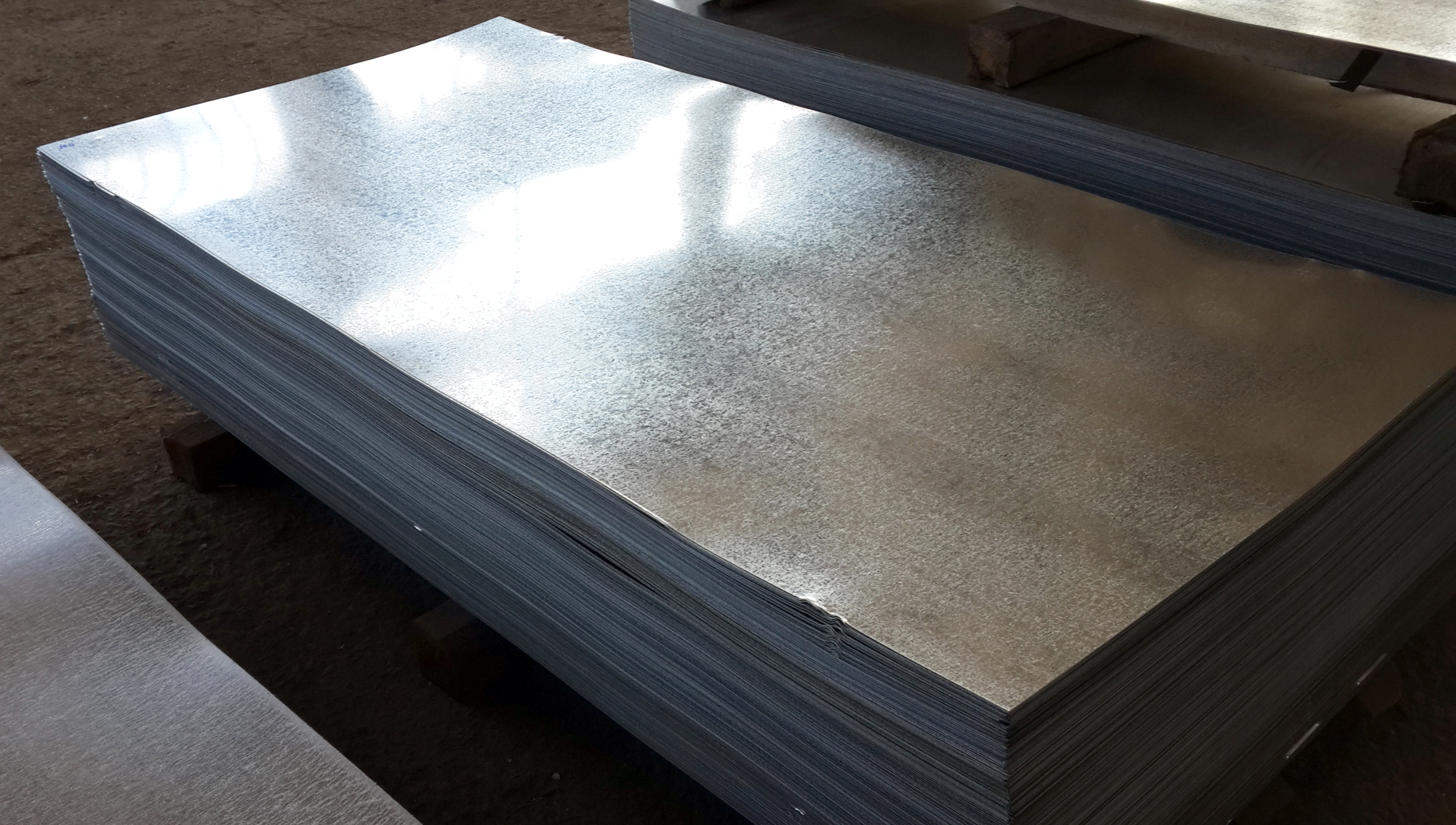 Цинковый лист дешево в Дисне